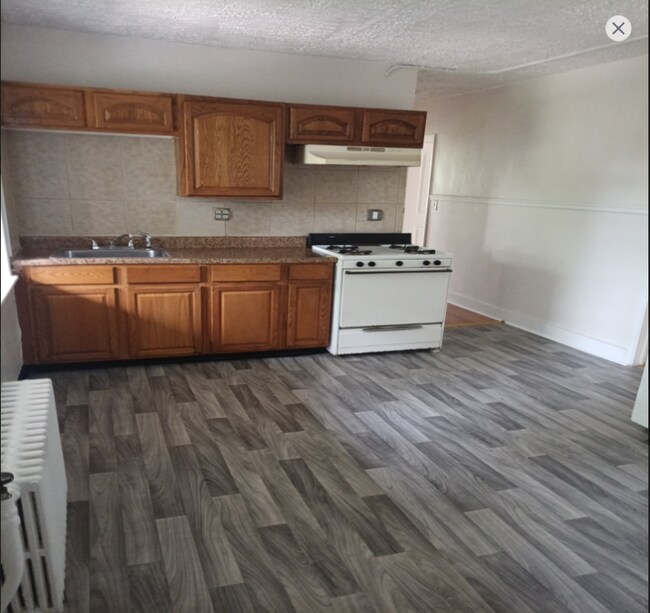 Photo - 1154 NY-32 Unit 19