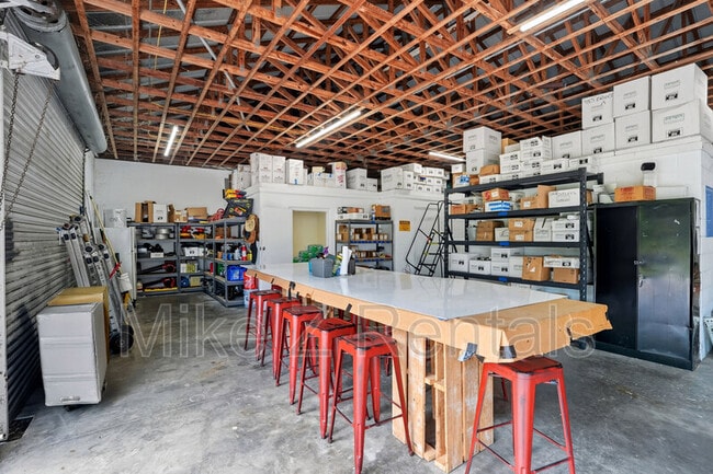 Photo - 2261 Krape Rd