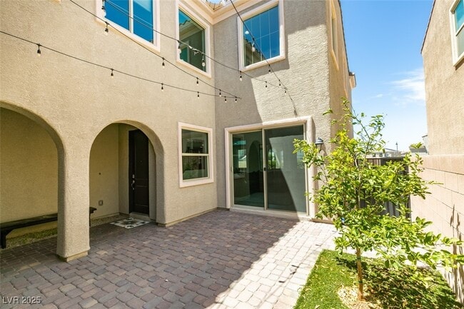Building Photo - 3054 Echoed Rondel Ln Rental