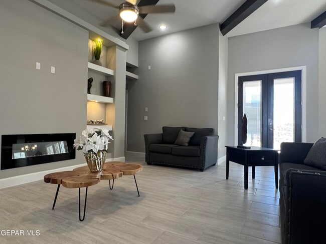 Photo - 13079 Emerald Hls Ave