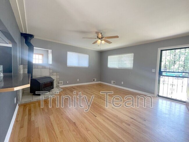 Photo - 7436 Knox Ct