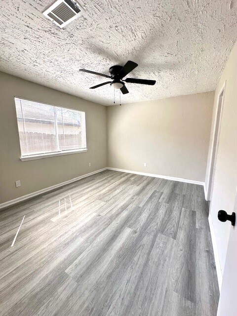 Photo - 1914 Feather Ridge Dr