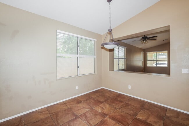 7010 W Irma Ln