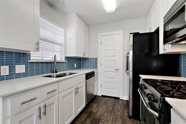 Photo - 6205 Hyside Dr