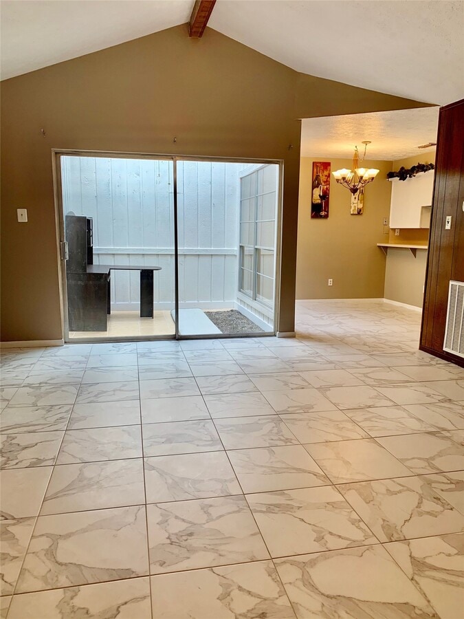 Photo - 11455 Sabo Rd