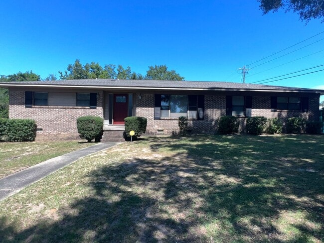 Building Photo - Available Now! Rental