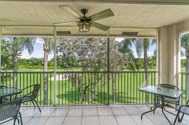 Photo - 8050 Aberdeen Dr Unidad 202