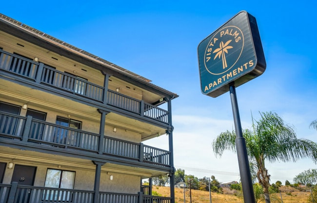 Photo - Vista Palms Apartments