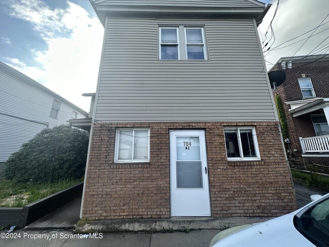 Photo - 704 Hazle St Apartment