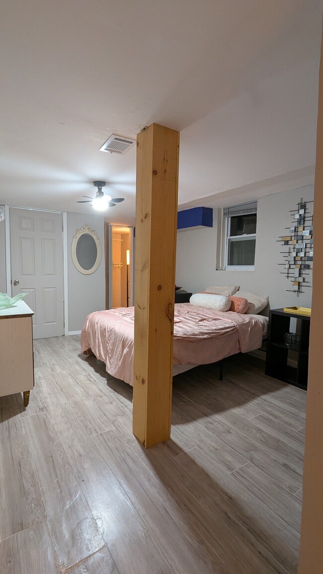 Fully furnished Studio Apt - 3182 Latona Dr SW Apartamentos