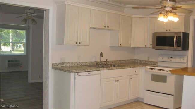 Photo - 27 Blair St House