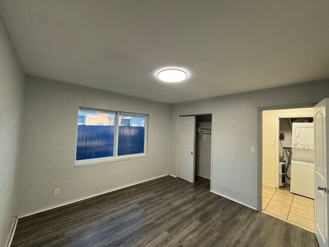 Photo - 140 NE 19th Ave