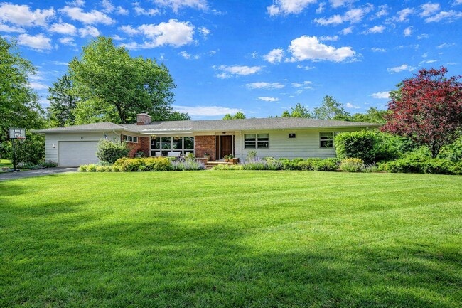 Photo - 117 Elm Ln