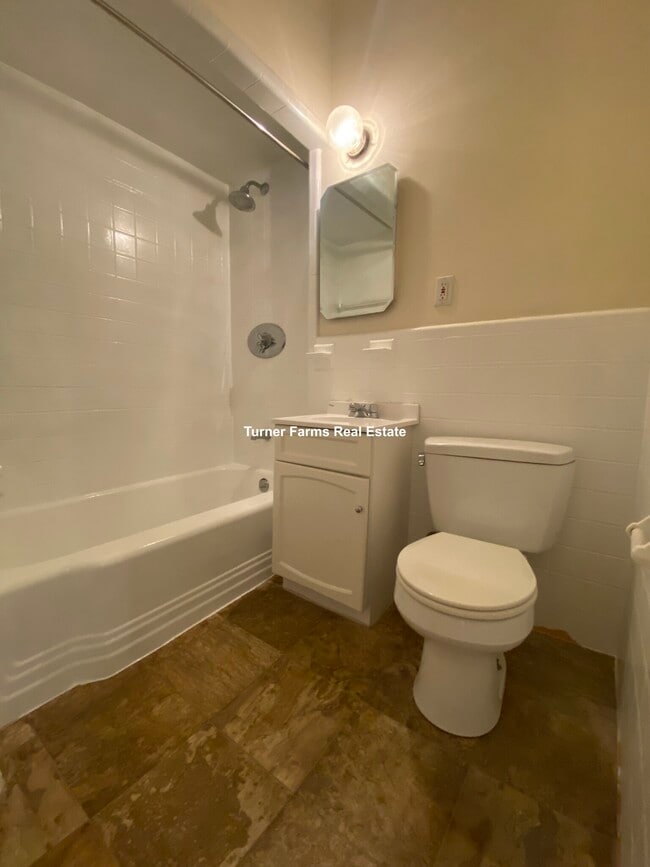 Photo - 373 Harvard St Unit 6