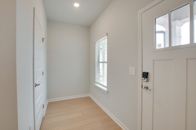 Photo - 169 Protestant Dr