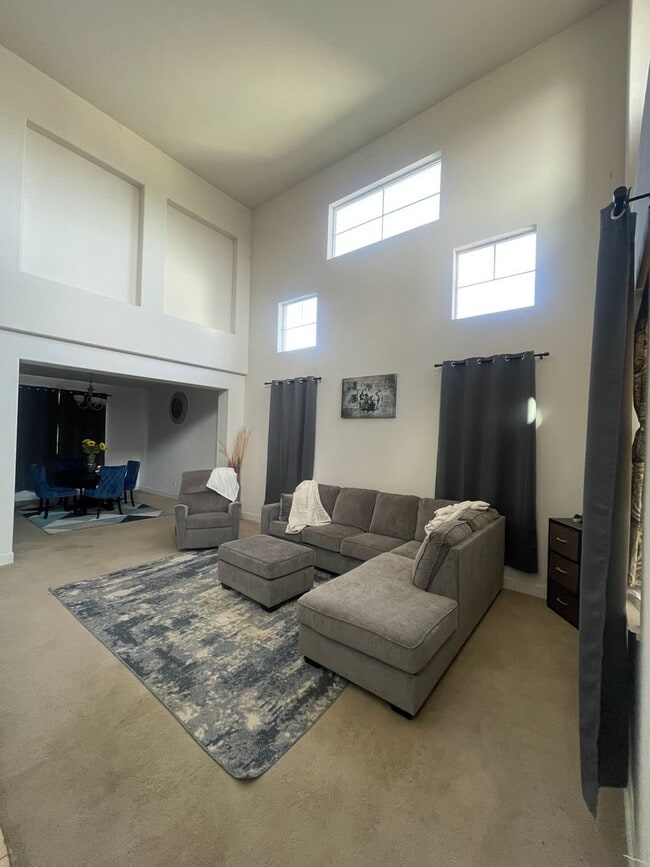 Photo - 1217 Jewelflower St