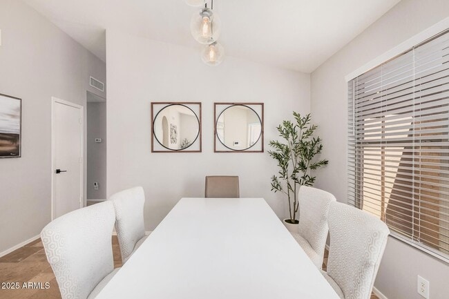 Photo - 4632 E Mossman Rd