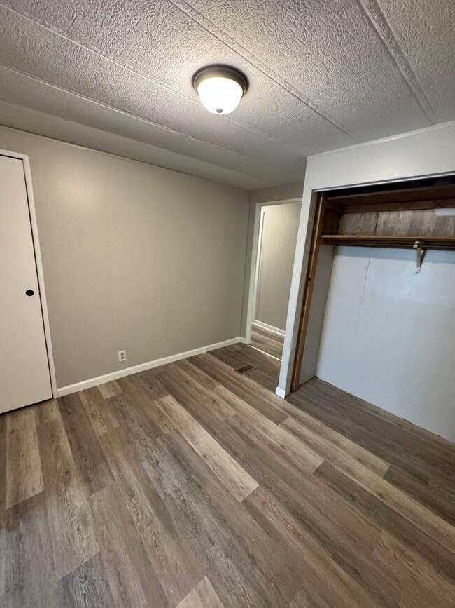181 Oscar Cruz Rd