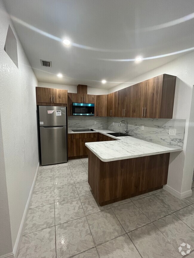 Building Photo - 15630 SW 299th St Rental