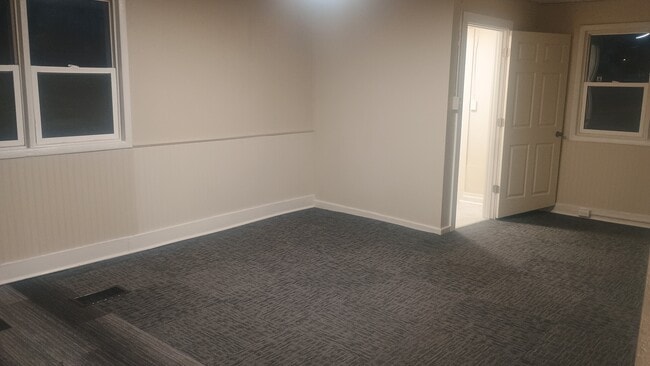 Photo - 1118 E Hines Ave Unidad 1