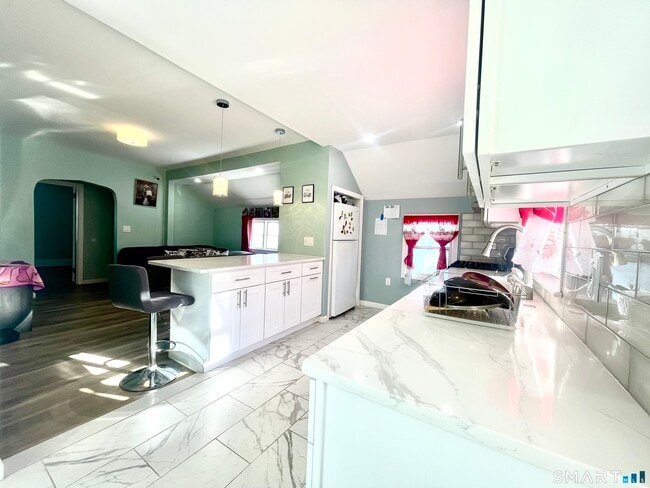 Photo - 368 Lakewood Rd