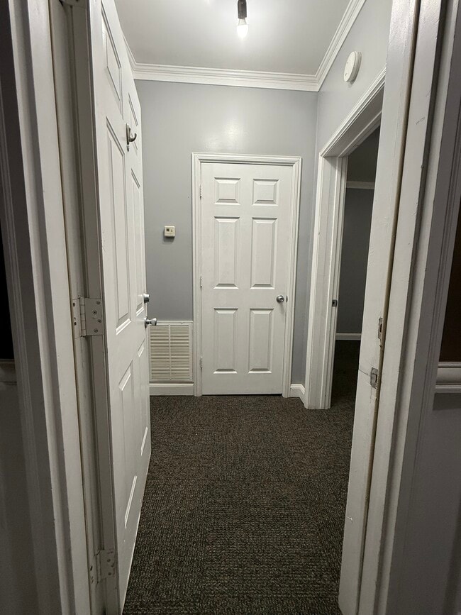 Photo - BRICKROAD apts. Unit 201