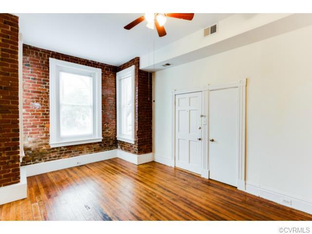 Living room - 1321 Floyd Ave (Richmond, VA)