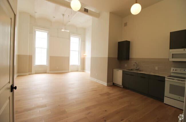 Building Photo - City Hall Unit 210 Rental