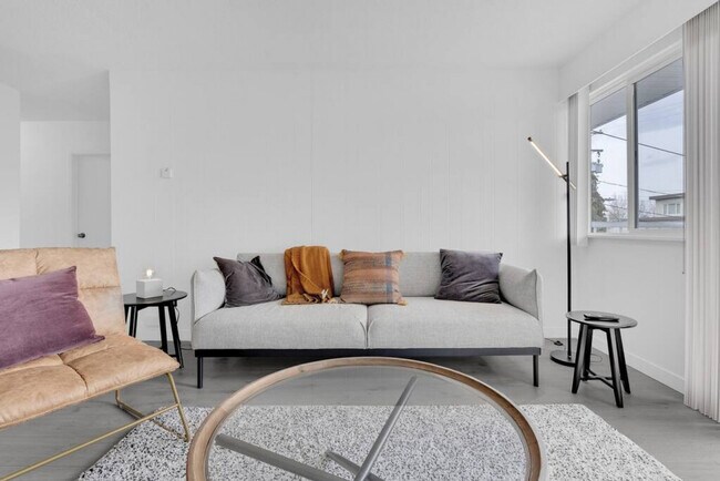 Photo - 55 E 12th Ave Unit ID1051792P