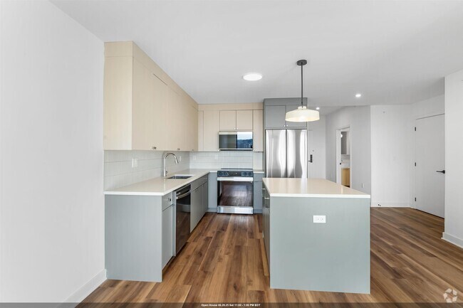 Building Photo - 873 Communipaw Ave Unit 506 Rental