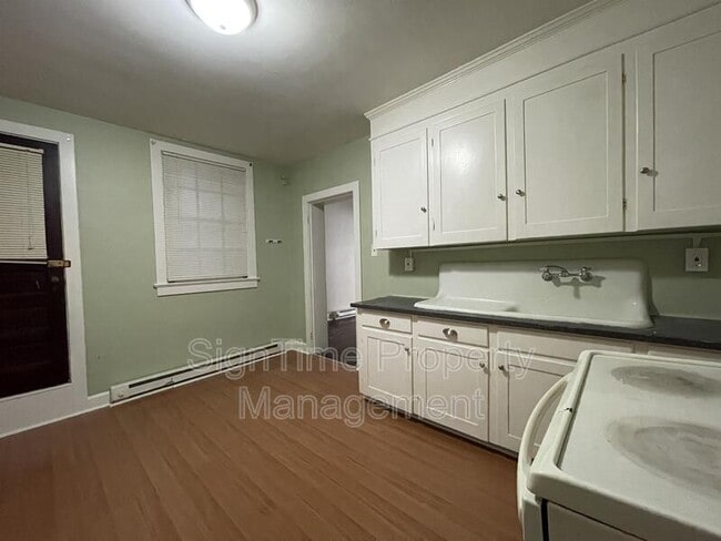 48 E Franklin St Unidad 2W