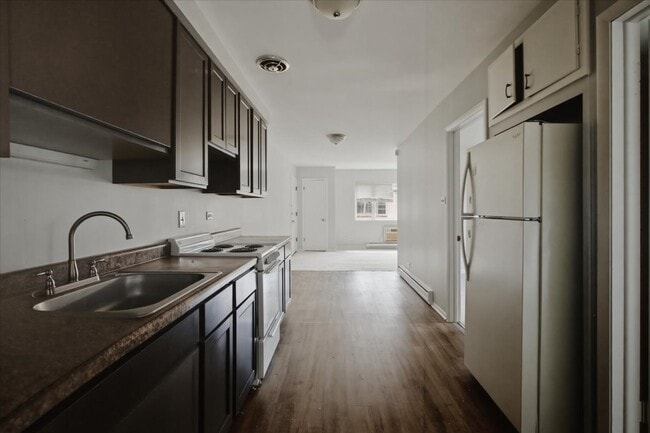 Photo - 6212 W 64th Pl