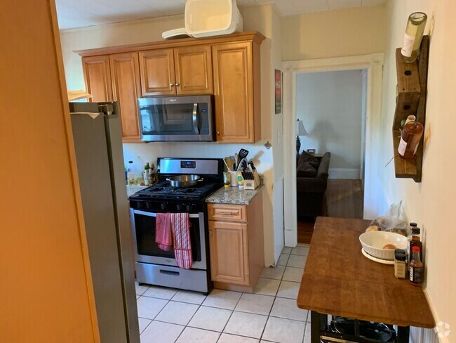 Building Photo - 1081 Broadway Unit 1 Rental
