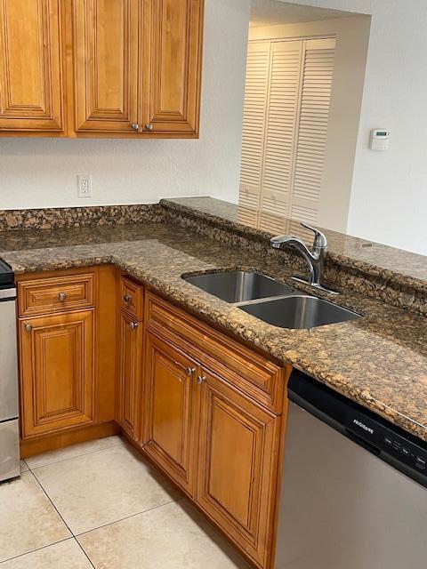 Photo - 1601 Balfour Point Dr Unit B