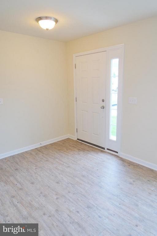 Photo - 48 Niblick Square