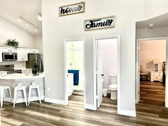 Photo - 626 Eagle Pointe S