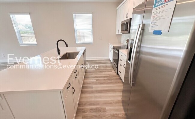 Photo - 108 Jude Ln