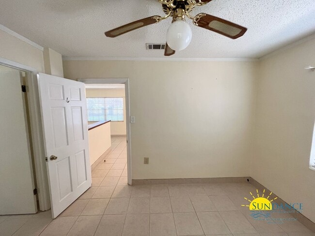 Photo - Efficient 1 Bedroom 1 Bathroom Unit in Niceville