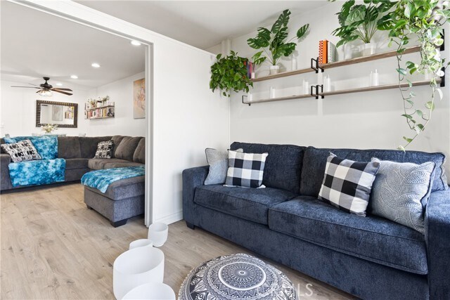 Photo - 7740 Redlands St