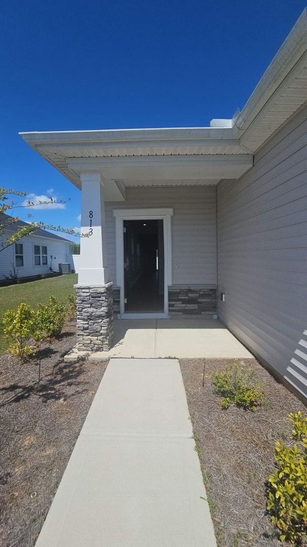 Photo - A Place to Call Home in Cypress Ridge 3 Bedroom Rental