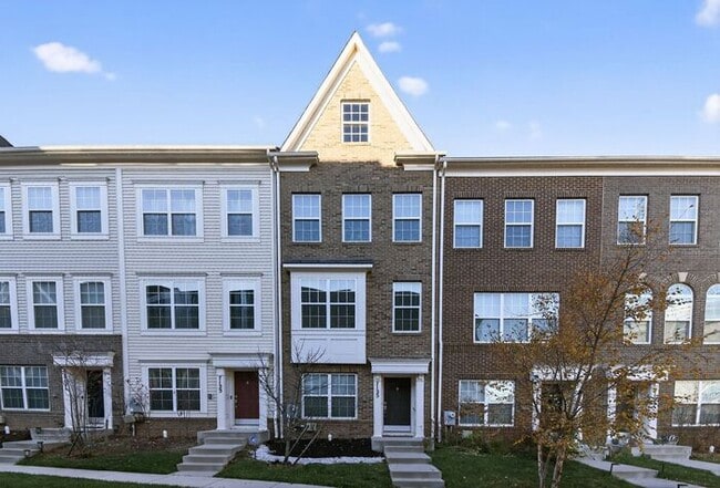 Building Photo - 7125 Masonry Aly