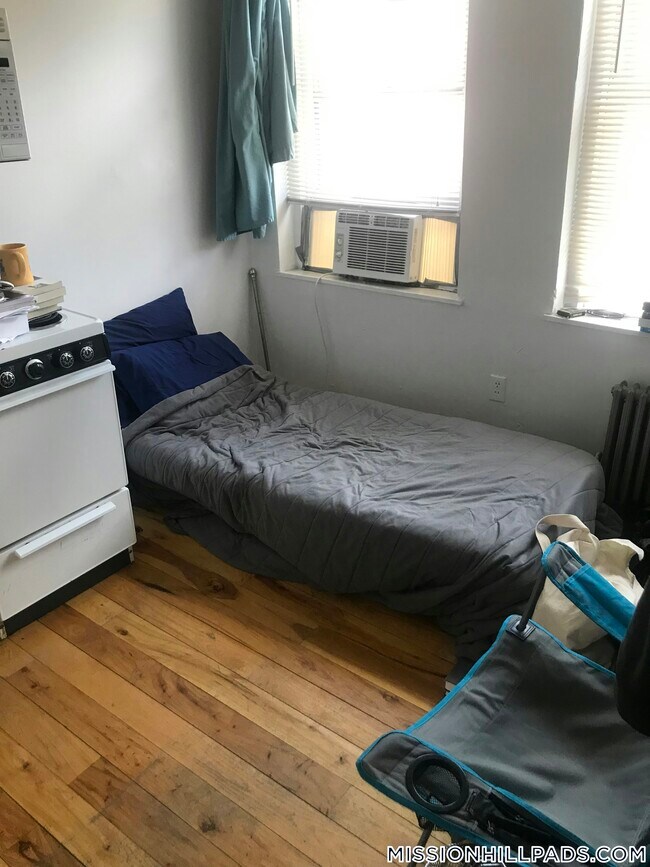 Photo - 55 S Huntington Ave Unidad 201