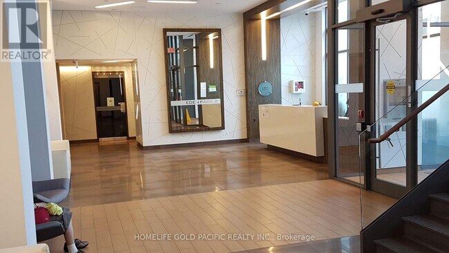 Photo - 325 South Park Rd Unit 805