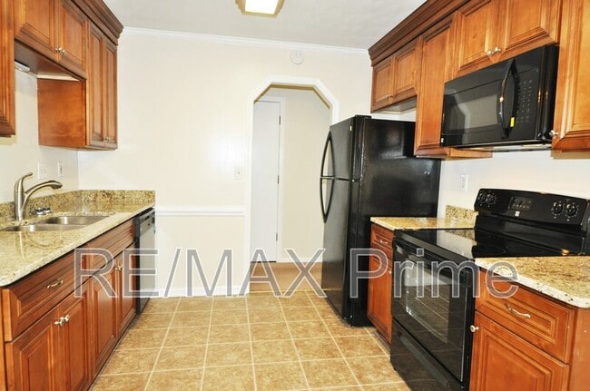 Photo - 1128 Hazel Ave