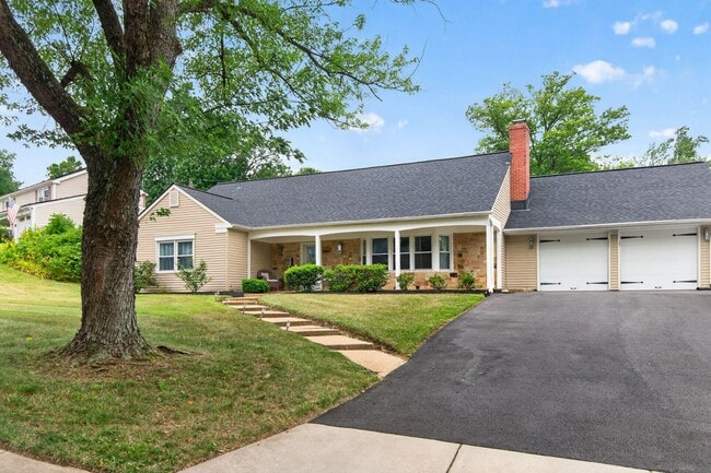 Building Photo - 12420 Seabury Ln