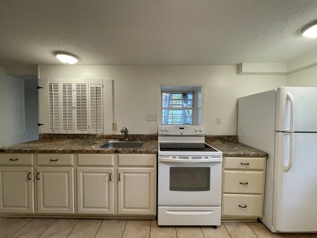 Photo - 1008 Biltmore Ave