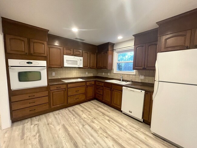 Photo - Updated 4 Bedroom, home Farragut!