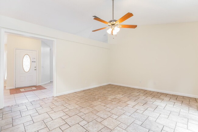 Photo - 8000 Stirrupwood Ct