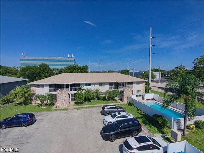 Photo - 2504 SE 16th Pl Unit 104