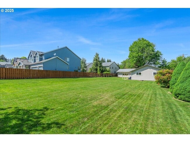 Photo - 10940 SW North Dakota St